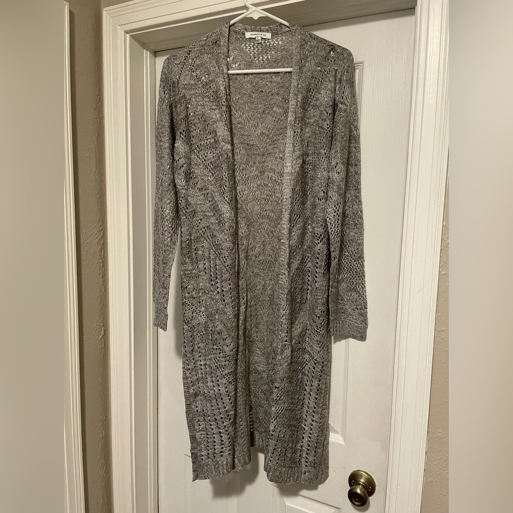 Hooked Up long sleeve Cardigan, size L.  NWOT.  Grey with white